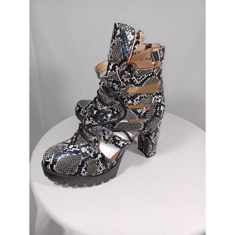 Chase + Chloe Jace-5 Shoes Womens Size 8.5 Black Snake PU Lug Sole Combat Boot - Picture 3 of 9